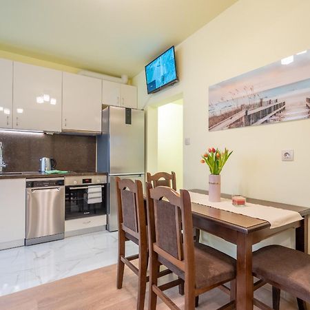 Top Location Central New & Spacious 3 Bdr Apt Medical Academy Sofia Eksteriør bilde