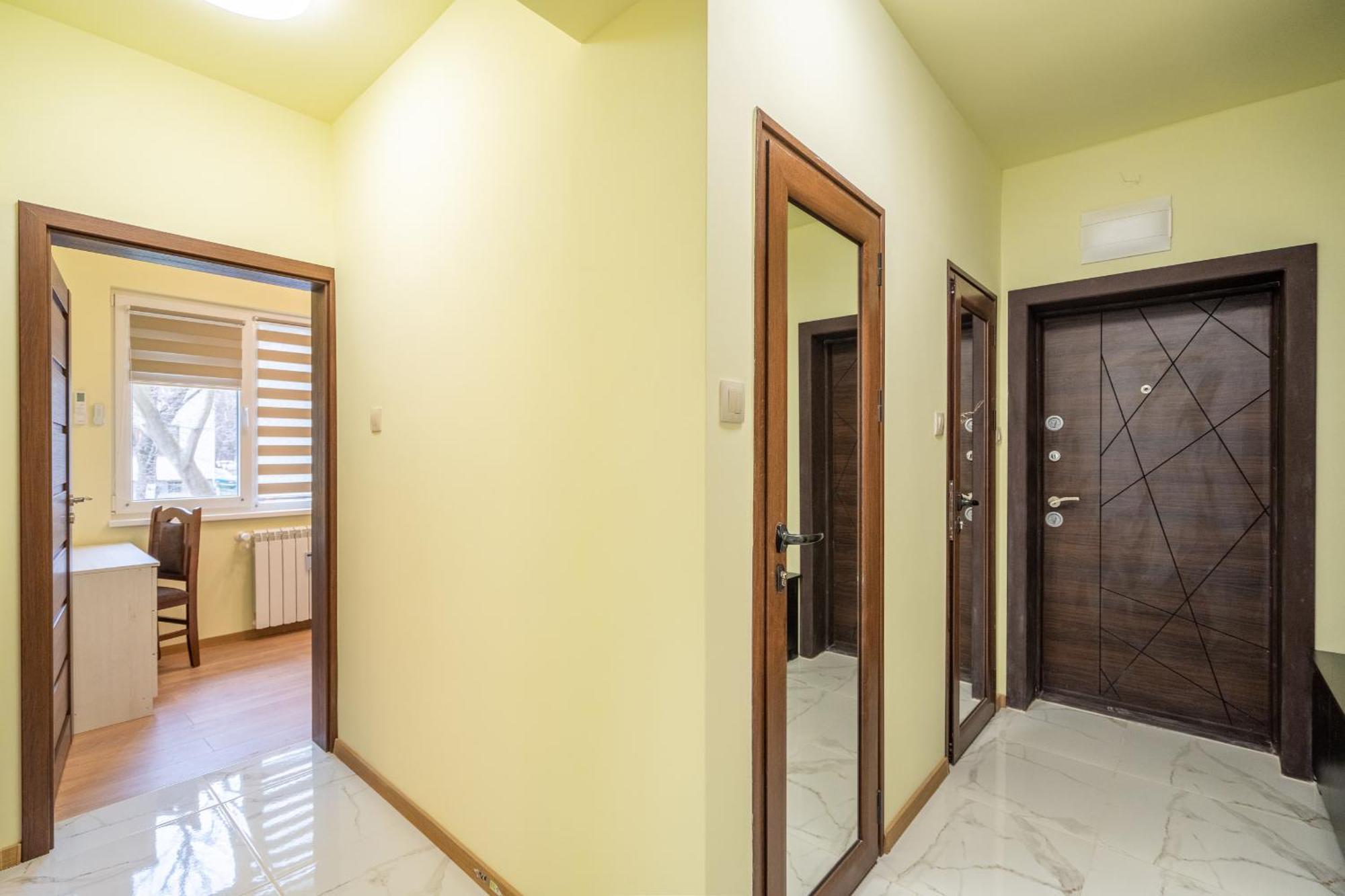 Top Location Central New & Spacious 3 Bdr Apt Medical Academy Sofia Eksteriør bilde