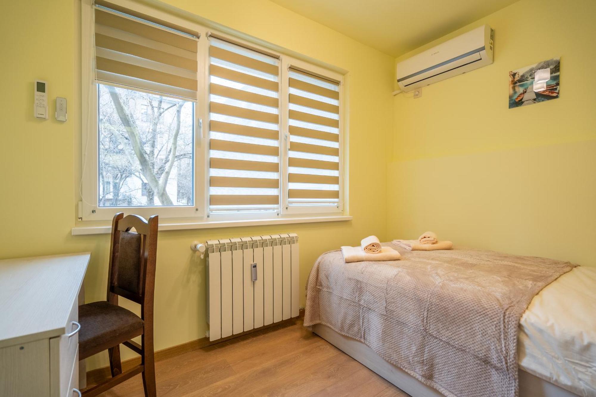 Top Location Central New & Spacious 3 Bdr Apt Medical Academy Sofia Eksteriør bilde