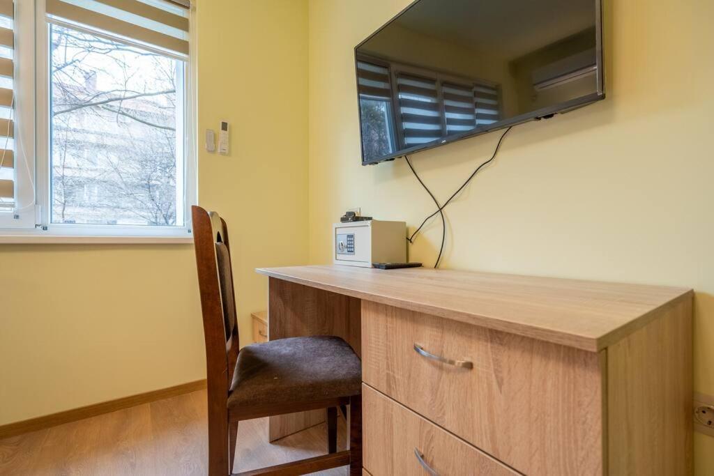 Top Location Central New & Spacious 3 Bdr Apt Medical Academy Sofia Eksteriør bilde